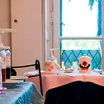 Clementina Bed & Breakfast